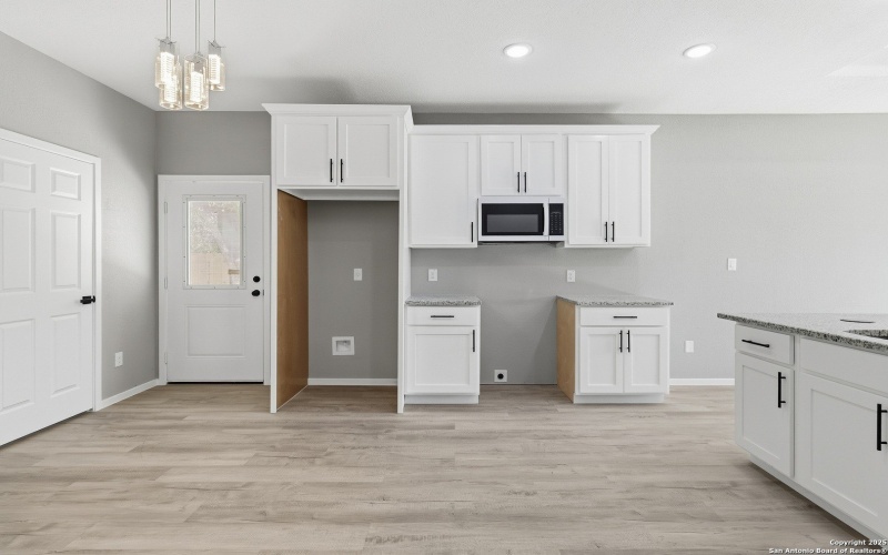 5819 Mayo, San Antonio, TX 78227, 3 Bedrooms Bedrooms, ,2 BathroomsBathrooms,Residential,For Sale,5819 Mayo,0,1924939