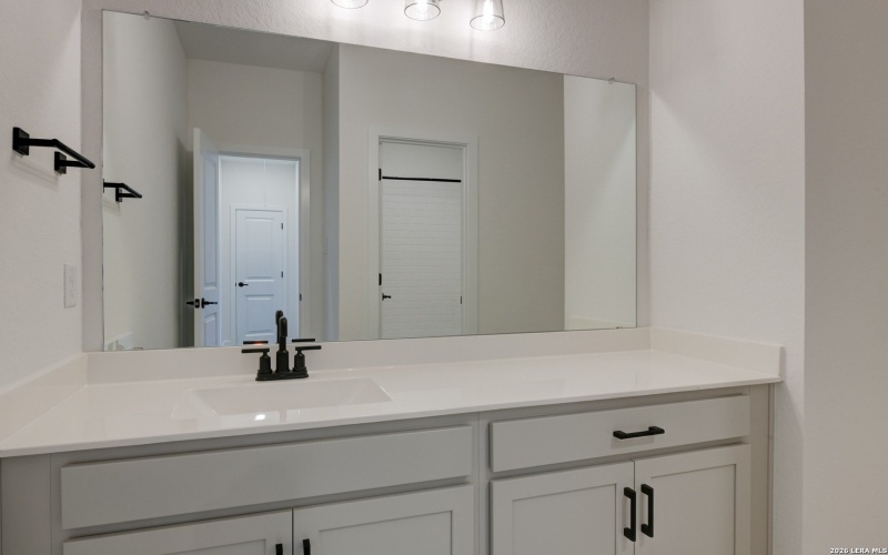 181 Heidi Hill, Castroville, TX 78009, 4 Bedrooms Bedrooms, ,3 BathroomsBathrooms,Residential,For Sale,181 Heidi Hill,0,1925984