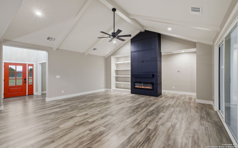 13932 State Highway 16, Pipe Creek, TX 78063, 4 Bedrooms Bedrooms, ,3 BathroomsBathrooms,Residential,For Sale,13932 State Highway 16,0,1926911