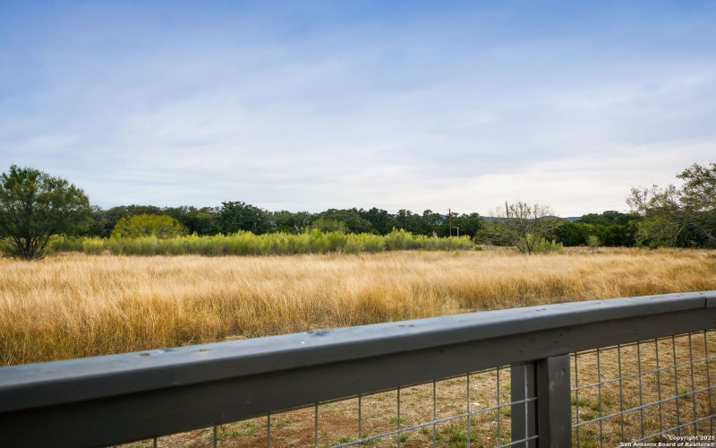 13932 State Highway 16, Pipe Creek, TX 78063, 4 Bedrooms Bedrooms, ,3 BathroomsBathrooms,Residential,For Sale,13932 State Highway 16,0,1926911