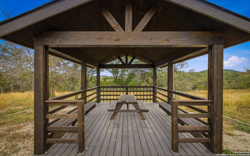 13932 State Highway 16, Pipe Creek, TX 78063, 4 Bedrooms Bedrooms, ,3 BathroomsBathrooms,Residential,For Sale,13932 State Highway 16,0,1926911