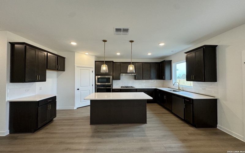 7115 Lower Crossing, San Antonio, TX 78252, 4 Bedrooms Bedrooms, ,2 BathroomsBathrooms,Residential,For Sale,7115 Lower Crossing,0,1927641