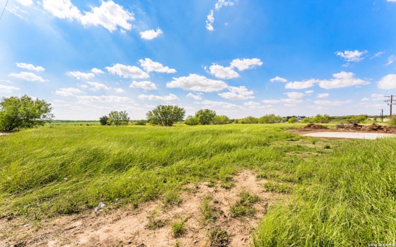 3041 FM 1333, Poteet, TX 78065, 4 Bedrooms Bedrooms, ,2 BathroomsBathrooms,Residential,For Sale,3041 FM 1333,0,1933085