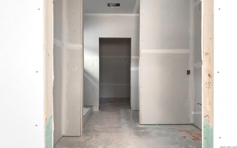 125 Yale St, Seguin, TX 78155, 4 Bedrooms Bedrooms, ,3 BathroomsBathrooms,Residential,For Sale,125 Yale St,0,1937542