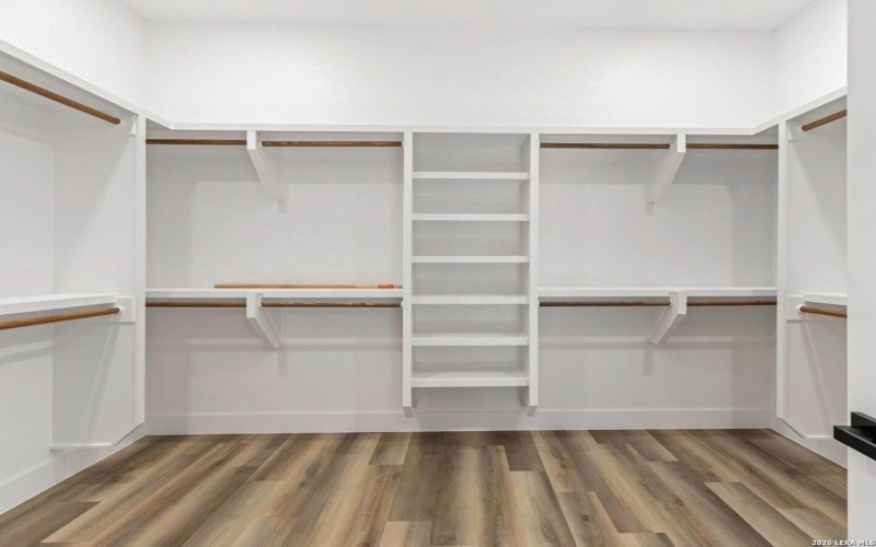 1270 Misty Ln, Spring Branch, TX 78070, 4 Bedrooms Bedrooms, ,3 BathroomsBathrooms,Residential,For Sale,1270 Misty Ln,0,1937648