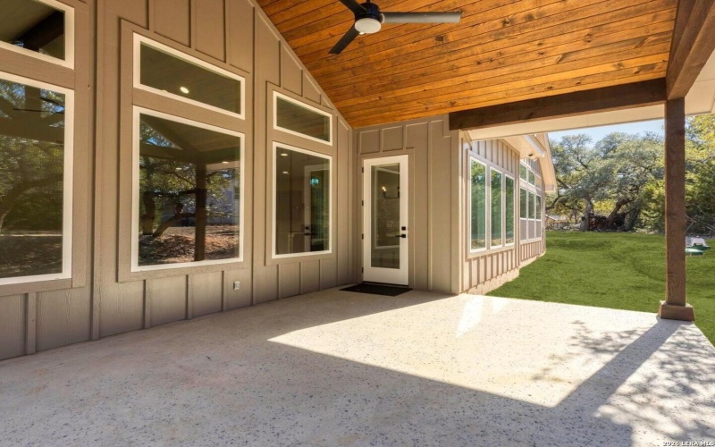 1270 Misty Ln, Spring Branch, TX 78070, 4 Bedrooms Bedrooms, ,3 BathroomsBathrooms,Residential,For Sale,1270 Misty Ln,0,1937648