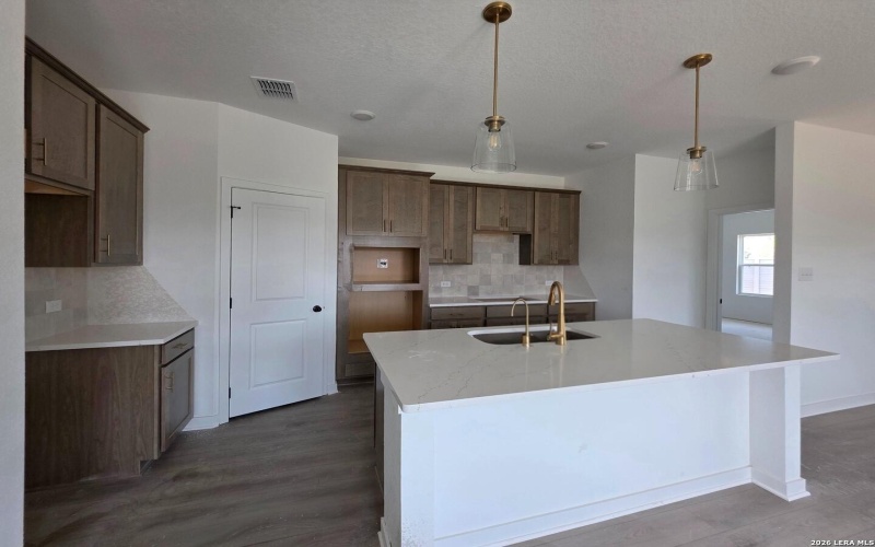 12838 Hill Plains Dr., Schertz, TX 78154, 4 Bedrooms Bedrooms, ,2 BathroomsBathrooms,Residential,For Sale,12838 Hill Plains Dr.,0,1937733