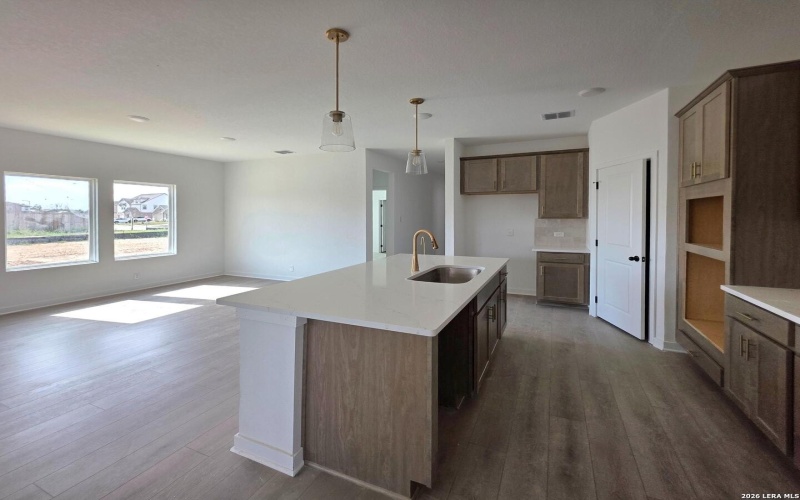 12838 Hill Plains Dr., Schertz, TX 78154, 4 Bedrooms Bedrooms, ,2 BathroomsBathrooms,Residential,For Sale,12838 Hill Plains Dr.,0,1937733