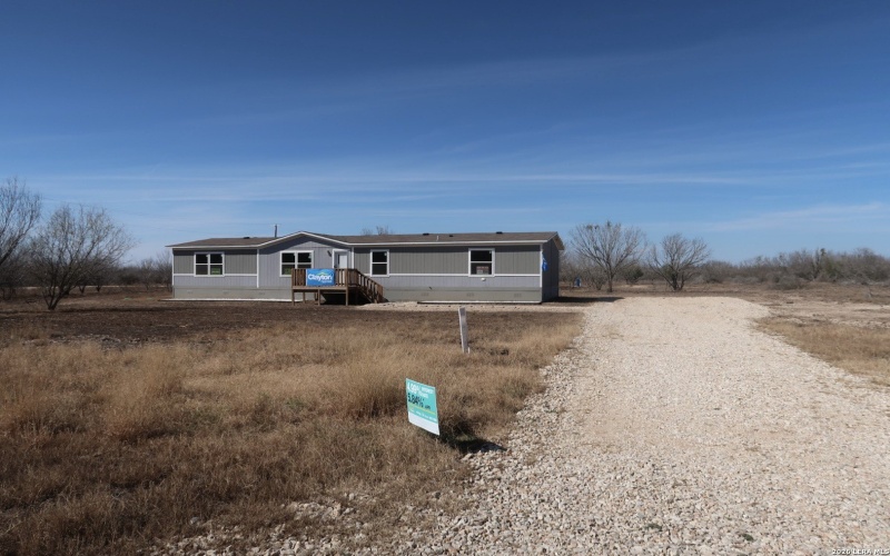 146 Frio Estates Dr, Moore, TX 78057, 4 Bedrooms Bedrooms, ,2 BathroomsBathrooms,Residential,For Sale,146 Frio Estates Dr,0,1937796