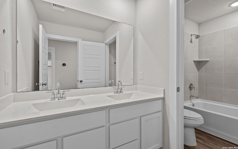 4347 HOBBITON WAY, New Braunfels, TX 78130, 3 Habitaciones Habitaciones , ,2 BañosBaños,Residential,En Venta,4347 HOBBITON WAY,0,1940135