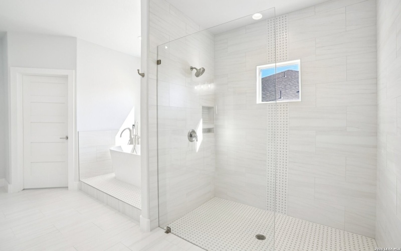 103 N John Bird, Blanco, TX 78606, 3 Bedrooms Bedrooms, ,2 BathroomsBathrooms,Residential,For Sale,103 N John Bird,0,1940291