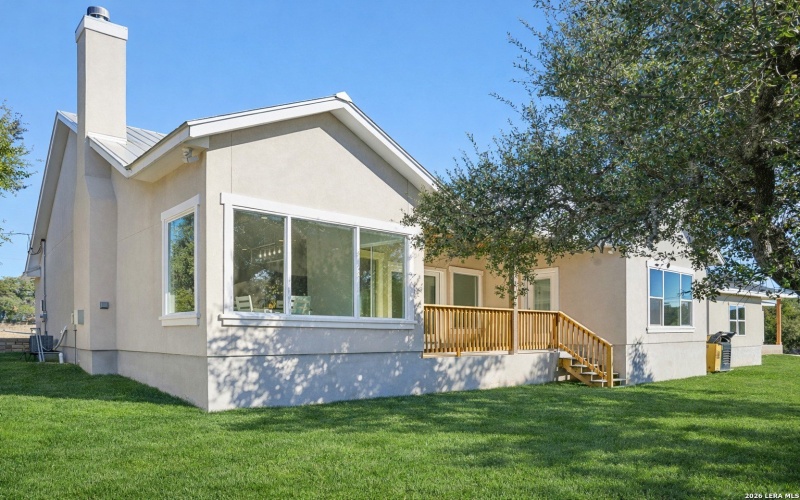 103 N John Bird, Blanco, TX 78606, 3 Bedrooms Bedrooms, ,2 BathroomsBathrooms,Residential,For Sale,103 N John Bird,0,1940291