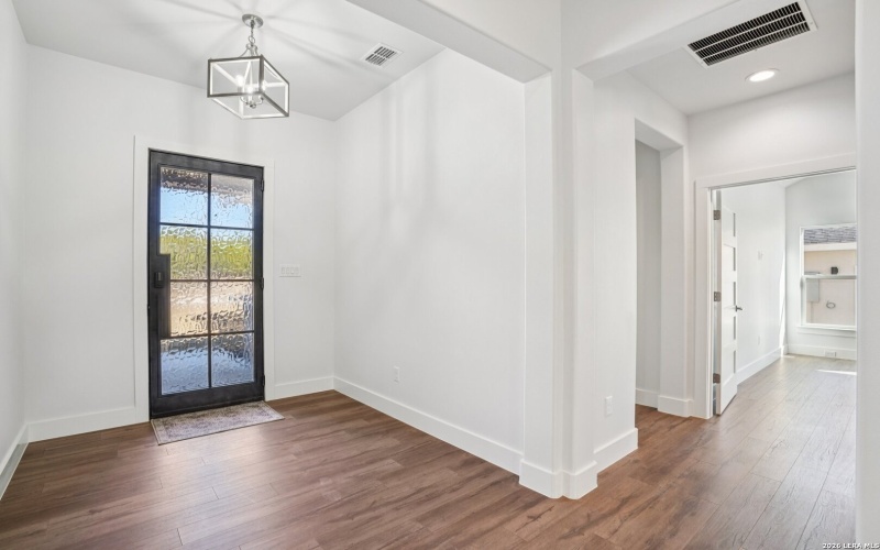 103 N John Bird, Blanco, TX 78606, 3 Bedrooms Bedrooms, ,2 BathroomsBathrooms,Residential,For Sale,103 N John Bird,0,1940291