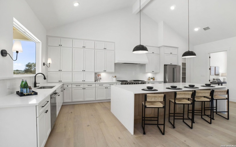 473 Highland Meadows, Bandera, TX 78003, 4 Bedrooms Bedrooms, ,3 BathroomsBathrooms,Residential,For Sale,473 Highland Meadows,0,1940308