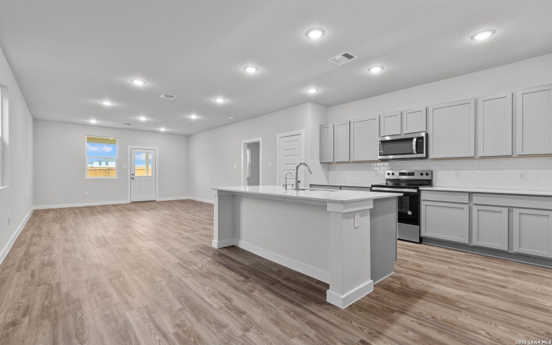 4339 HOBBITON WAY, New Braunfels, TX 78130, 5 Bedrooms Bedrooms, ,3 BathroomsBathrooms,Residential,For Sale,4339 HOBBITON WAY,0,1940311