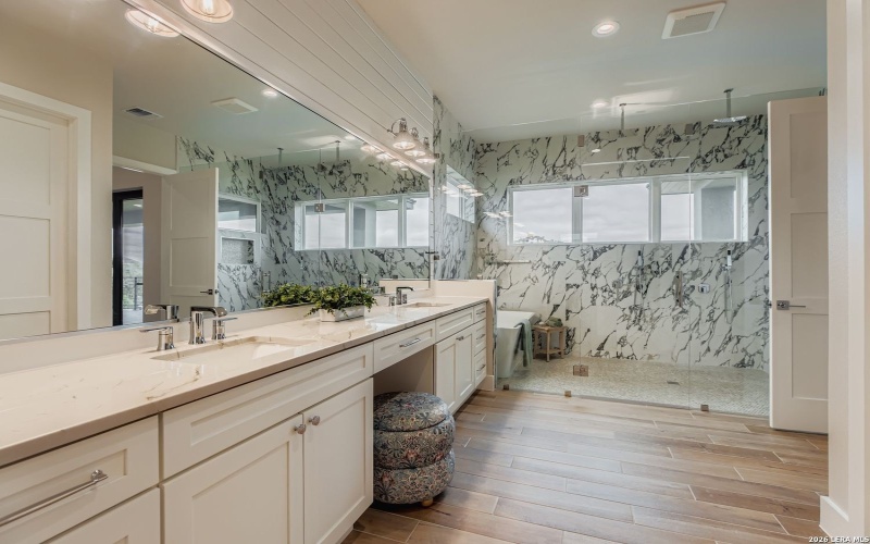 23202 Walker Ridge, San Antonio, TX 78255, 4 Bedrooms Bedrooms, ,3 BathroomsBathrooms,Residential,For Sale,23202 Walker Ridge,0,1935719