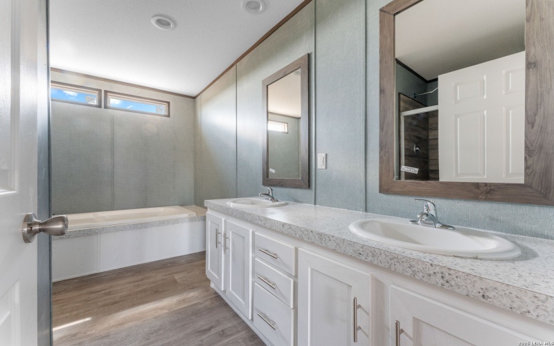 2951 Fm 1333, Poteet, TX 78065, 4 Bedrooms Bedrooms, ,2 BathroomsBathrooms,Residential,For Sale,2951 Fm 1333,0,1942356