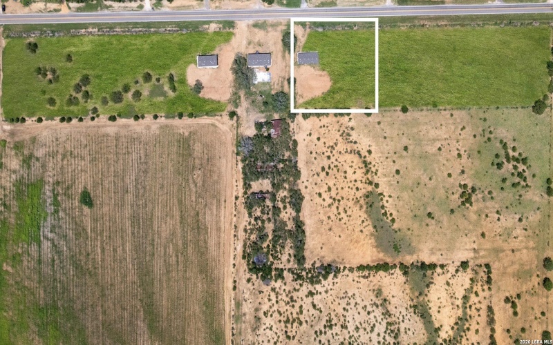 2951 Fm 1333, Poteet, TX 78065, 4 Bedrooms Bedrooms, ,2 BathroomsBathrooms,Residential,For Sale,2951 Fm 1333,0,1942356