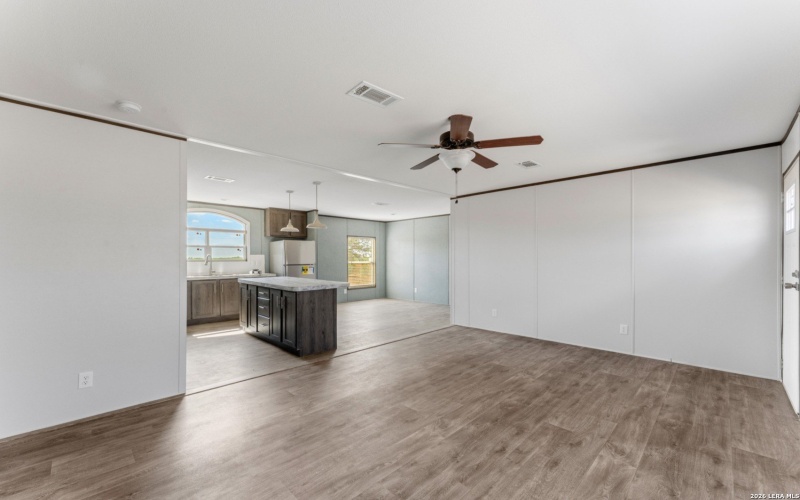 3037 Fm 1333, Poteet, TX 78065, 3 Habitaciones Habitaciones , ,2 BañosBaños,Residential,En Venta,3037 Fm 1333,0,1942444