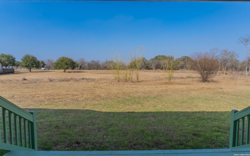 185 E Medium Meadow, Lytle, TX 78052, 4 Bedrooms Bedrooms, ,2 BathroomsBathrooms,Residential,For Sale,185 E Medium Meadow,0,1943112