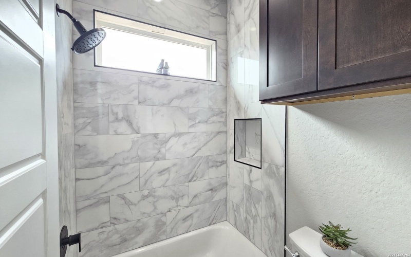 105 Oakmont Ln, La Vernia, TX 78121, 3 Bedrooms Bedrooms, ,2 BathroomsBathrooms,Residential,For Sale,105 Oakmont Ln,0,1944812