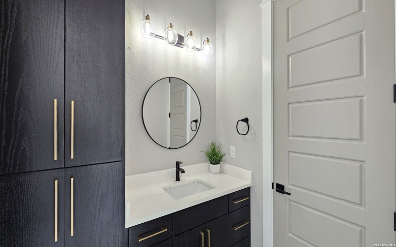 699 James Way, Castroville, TX 78009, 4 Bedrooms Bedrooms, ,3 BathroomsBathrooms,Residential,For Sale,699 James Way,0,1944991