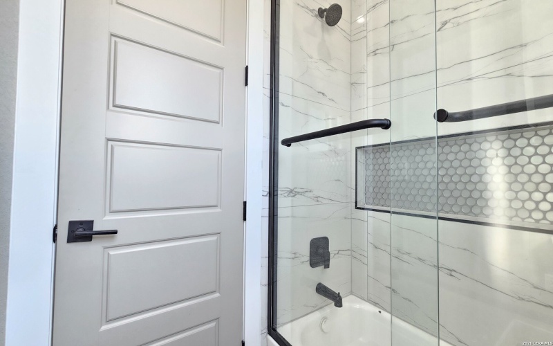 699 James Way, Castroville, TX 78009, 4 Bedrooms Bedrooms, ,3 BathroomsBathrooms,Residential,For Sale,699 James Way,0,1944991