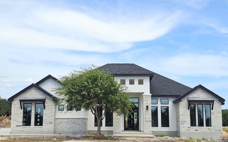 699 James Way, Castroville, TX 78009, 4 Bedrooms Bedrooms, ,3 BathroomsBathrooms,Residential,For Sale,699 James Way,0,1944991