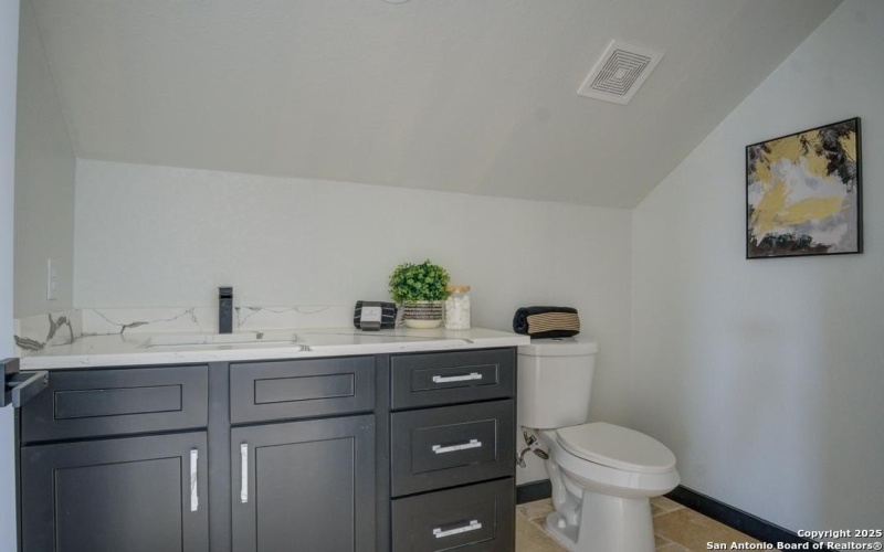 140 county road 6871, Natalia, TX 78059, 4 Bedrooms Bedrooms, ,2 BathroomsBathrooms,Residential,For Sale,140 county road 6871,0,1944994