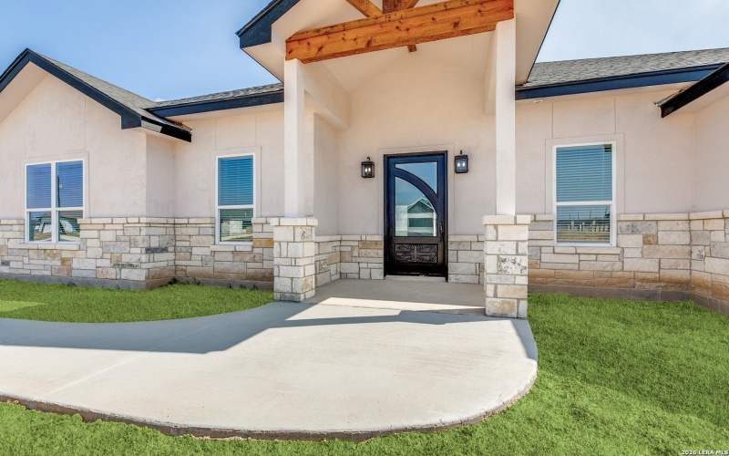 16934 Rancho Escondido, Atascosa, TX 78002, 4 Bedrooms Bedrooms, ,2 BathroomsBathrooms,Residential,For Sale,16934 Rancho Escondido,0,1945665