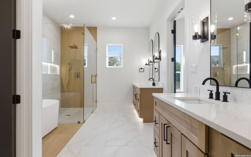 783 Maximino Ridge, Bulverde, TX 78163, 4 Bedrooms Bedrooms, ,5 BathroomsBathrooms,Residential,For Sale,783 Maximino Ridge,0,1946094