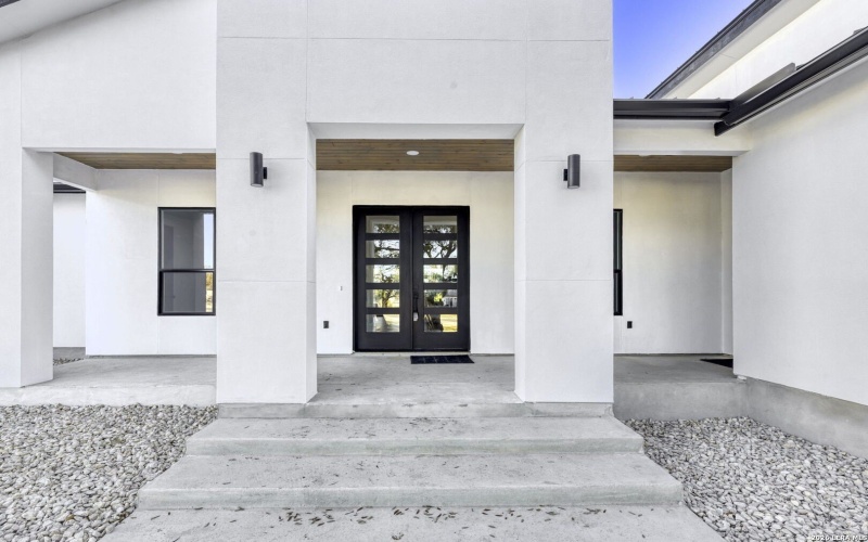 783 Maximino Ridge, Bulverde, TX 78163, 4 Bedrooms Bedrooms, ,5 BathroomsBathrooms,Residential,For Sale,783 Maximino Ridge,0,1946094