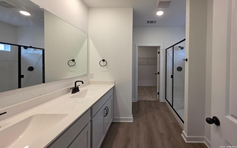 10110 Pine River, Schertz, TX 78154, 4 Bedrooms Bedrooms, ,3 BathroomsBathrooms,Residential,For Sale,10110 Pine River,0,1946188