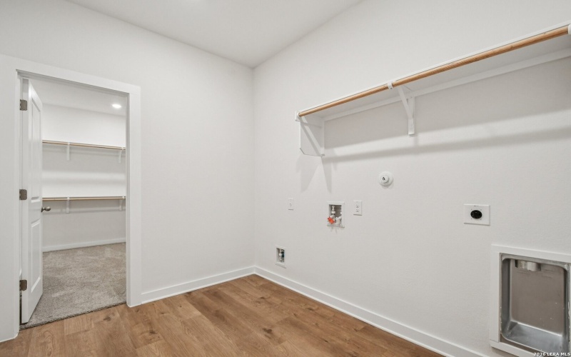 502 Salamander, San Marcos, TX 78666, 3 Bedrooms Bedrooms, ,2 BathroomsBathrooms,Residential,For Sale,502 Salamander,0,1946728