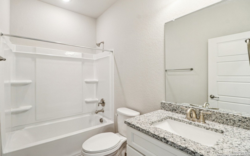 7150 Magnolia Creek, San Antonio, TX 78252, ,Residential Multi Family,En Venta,7150 Magnolia Creek,0,1947360