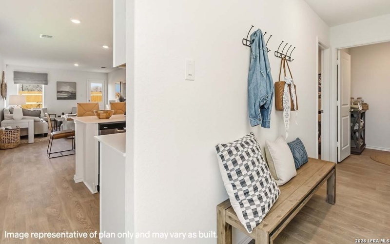 15423 Mint Patch Meadow, Von Ormy, TX 78073, 5 Bedrooms Bedrooms, ,2 BathroomsBathrooms,Residential,For Sale,15423 Mint Patch Meadow,0,1949575