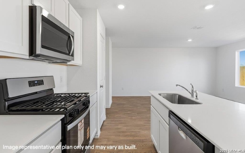 5946 Celestite Bend, San Antonio, TX 78222, 5 Bedrooms Bedrooms, ,2 BathroomsBathrooms,Residential,For Sale,5946 Celestite Bend,0,1949596