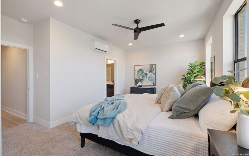 7924 Kennedy Hill unit: 2, San Antonio, TX 78235, 3 Bedrooms Bedrooms, ,3 BathroomsBathrooms,Residential,For Sale,7924 Kennedy Hill unit: 2,0,1950749