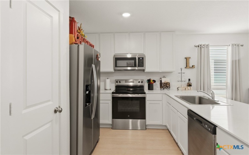 323 Alta Vista Terrace, Seguin, TX 78155, 3 Bedrooms Bedrooms, ,2 BathroomsBathrooms,Residential,For Sale,323 Alta Vista Terrace,0,608495