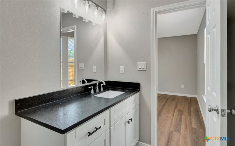 112 Missy Lane, Victoria, TX 77901, 3 Bedrooms Bedrooms, ,2 BathroomsBathrooms,Residential,For Sale,112 Missy Lane,0,608159