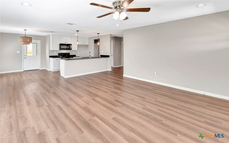 112 Missy Lane, Victoria, TX 77901, 3 Bedrooms Bedrooms, ,2 BathroomsBathrooms,Residential,For Sale,112 Missy Lane,0,608159