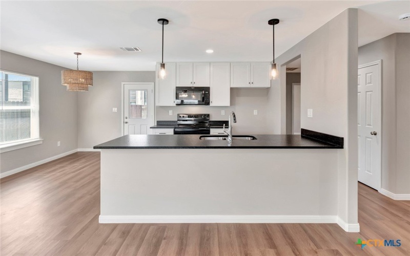 112 Missy Lane, Victoria, TX 77901, 3 Bedrooms Bedrooms, ,2 BathroomsBathrooms,Residential,For Sale,112 Missy Lane,0,608159