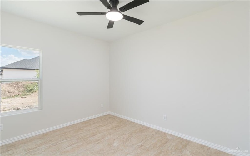 2911 E Q Avenue, Hidalgo, TX 78557, 4 Bedrooms Bedrooms, ,2 BathroomsBathrooms,Residential,For Sale,2911 E Q Avenue,0,500255