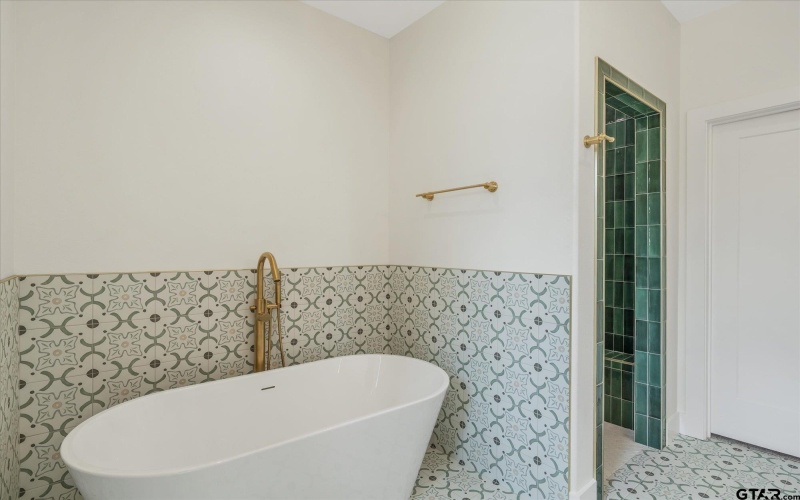 7146 HOLLY SQUARE CT., Tyler, TX 75703, 3 Habitaciones Habitaciones , ,2 BañosBaños,Residential,En Venta,7146 HOLLY SQUARE CT.,0,26004281