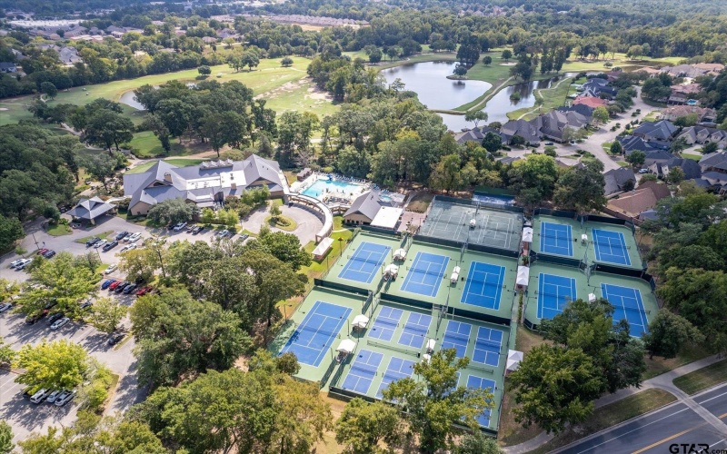 7146 HOLLY SQUARE CT., Tyler, TX 75703, 3 Habitaciones Habitaciones , ,2 BañosBaños,Residential,En Venta,7146 HOLLY SQUARE CT.,0,26004281