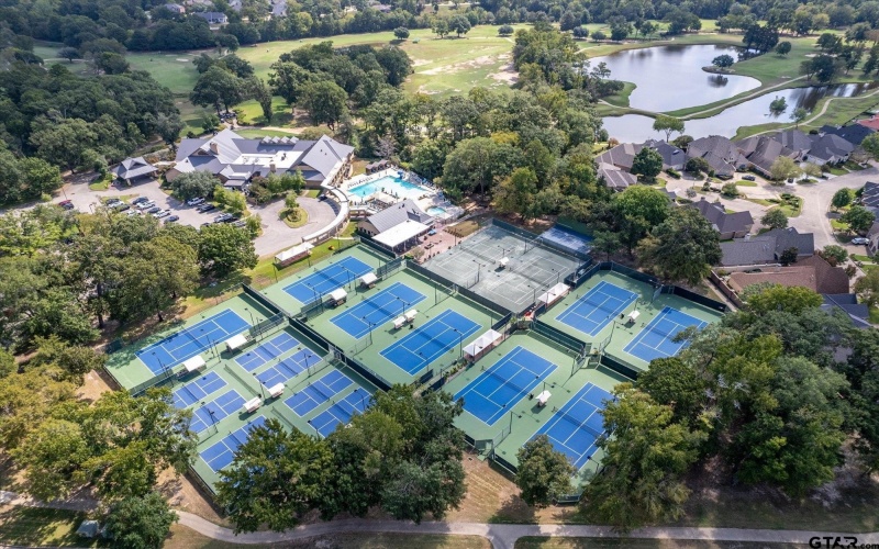 7146 HOLLY SQUARE CT., Tyler, TX 75703, 3 Habitaciones Habitaciones , ,2 BañosBaños,Residential,En Venta,7146 HOLLY SQUARE CT.,0,26004281