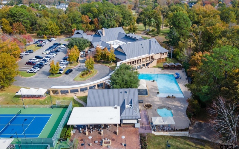 7146 HOLLY SQUARE CT., Tyler, TX 75703, 3 Habitaciones Habitaciones , ,2 BañosBaños,Residential,En Venta,7146 HOLLY SQUARE CT.,0,26004281