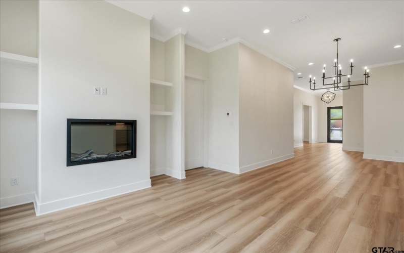 7146 HOLLY SQUARE CT., Tyler, TX 75703, 3 Habitaciones Habitaciones , ,2 BañosBaños,Residential,En Venta,7146 HOLLY SQUARE CT.,0,26004281