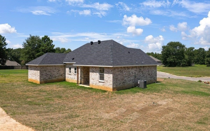 18268 US Jones Dr, Tyler, TX 75705, 4 Bedrooms Bedrooms, ,2 BathroomsBathrooms,Residential,For Sale,18268 US Jones Dr,0,20262144