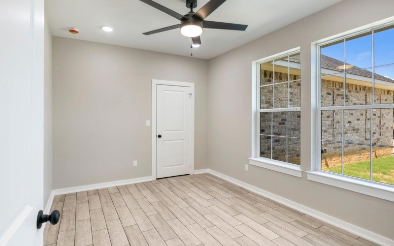 18268 US Jones Dr, Tyler, TX 75705, 4 Bedrooms Bedrooms, ,2 BathroomsBathrooms,Residential,For Sale,18268 US Jones Dr,0,20262144